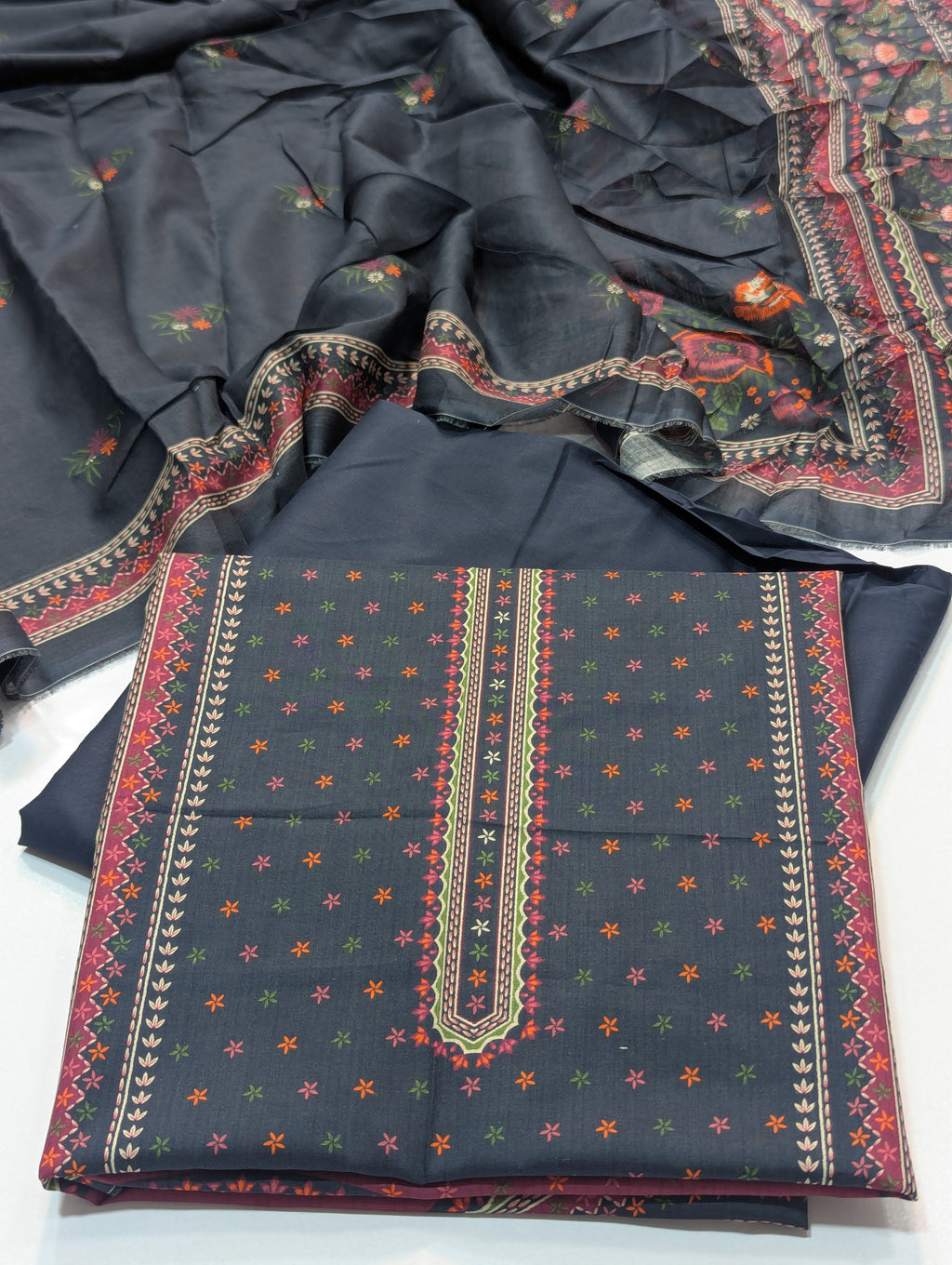 Bin Saeed Lawn 3pc