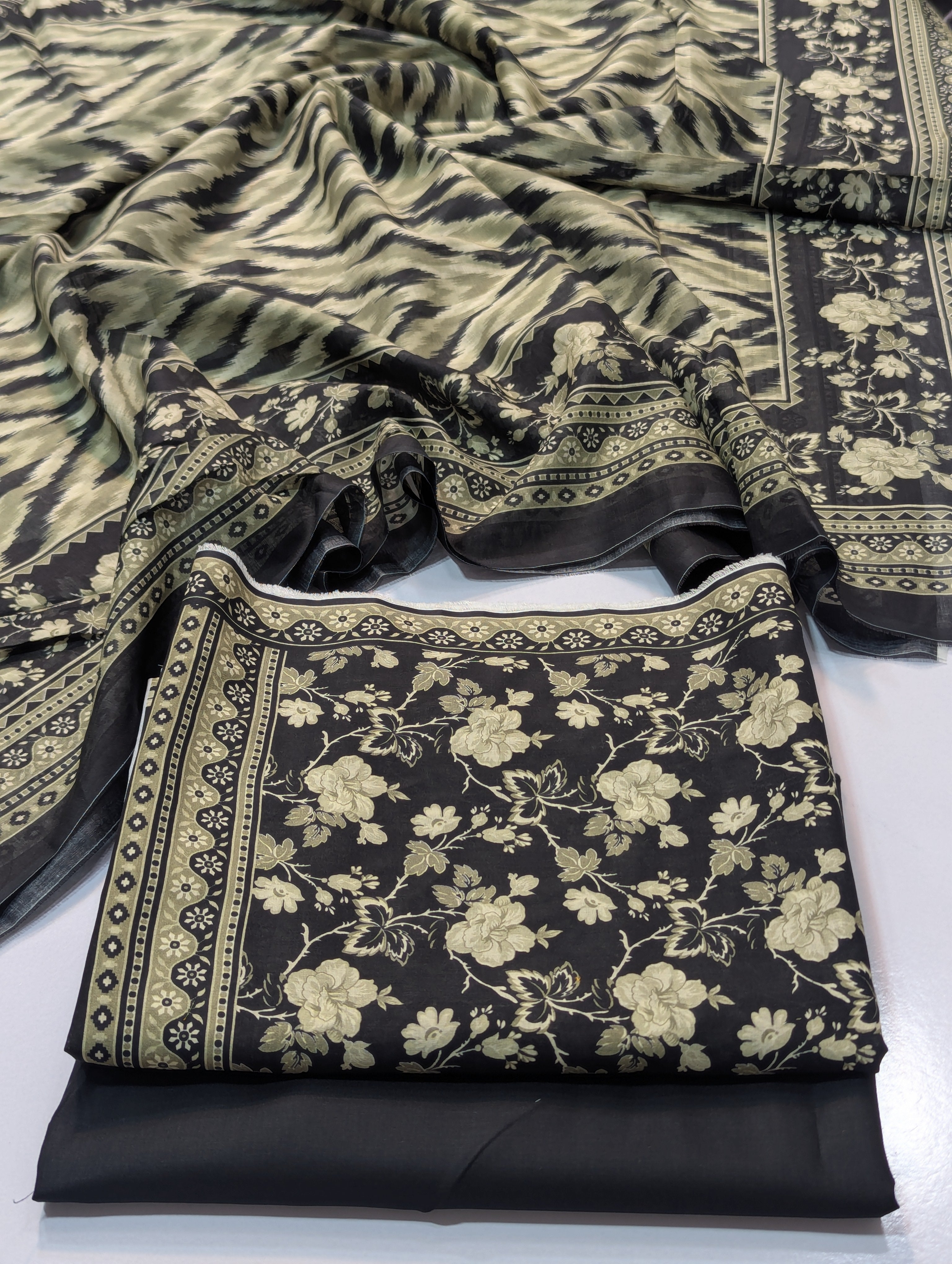 Bin Saeed Lawn 3pc