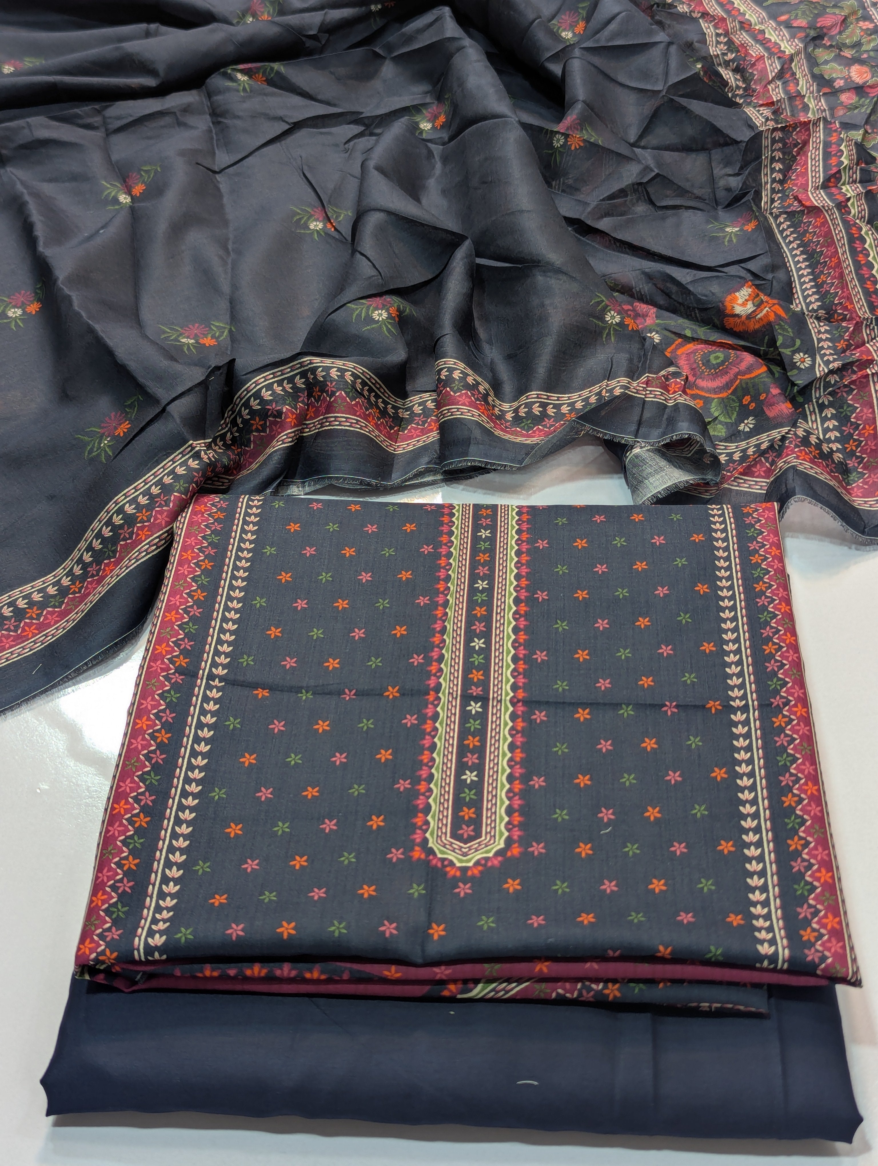 Bin Saeed Lawn 3pc